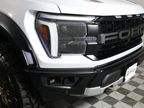 Used 2025 Ford F150 Raptor image 44