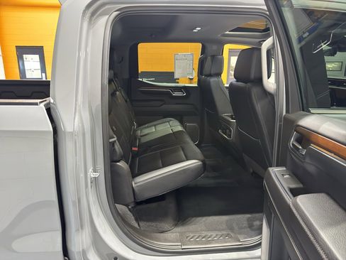 Used 2024 GMC Sierra 1500 Denali w/ Denali Reserve Package image 23