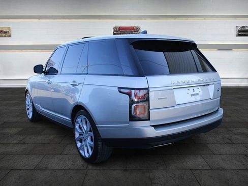 Used 2018 Land Rover Range Rover Supercharged image 4