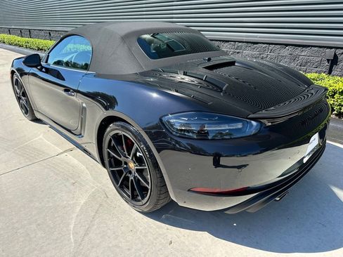 Used 2025 Porsche 718 Boxster GTS image 3