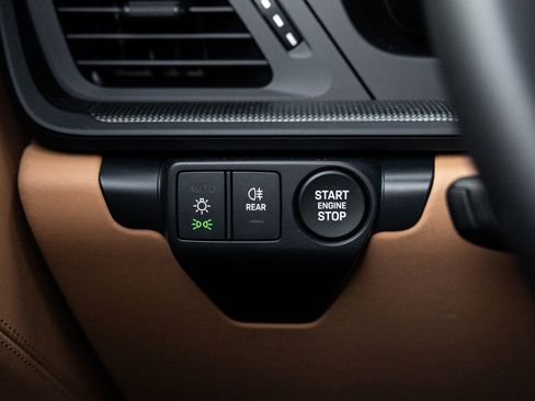 Used 2026 Porsche 911 Carrera GTS image 14