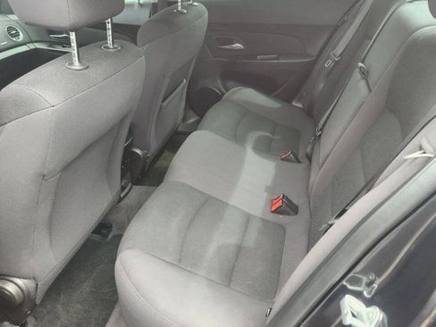 Used 2012 Chevrolet Cruze LT FWD image 11