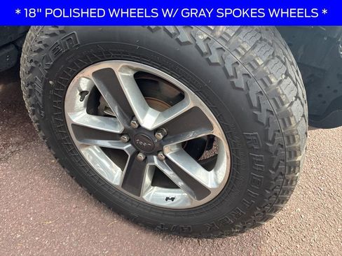 Used 2019 Jeep Wrangler Unlimited Sahara w/ Dual Top Group AWD/4WD image 4