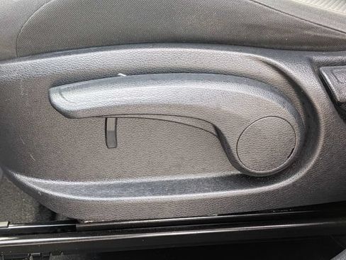 Used 2022 Kia Soul LX FWD image 19