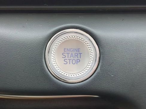 Used 2025 Genesis GV80 2.5T Standard AWD/4WD image 27