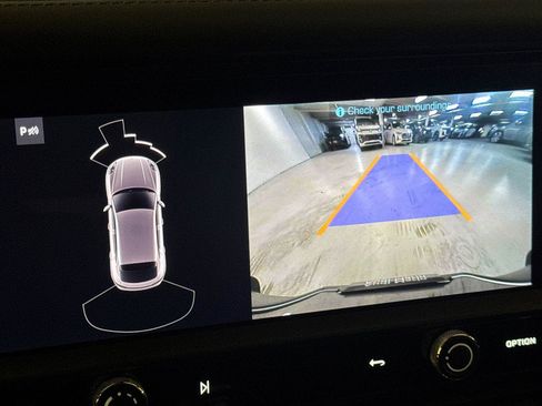 Used 2024 Porsche Macan GTS image 19