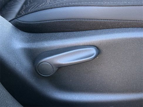 Used 2023 Jeep Renegade Latitude image 30