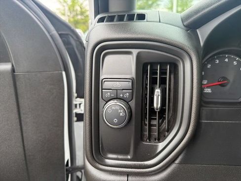 Used 2021 Chevrolet Silverado 1500 Custom RWD image 18
