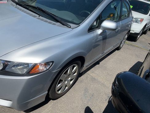 Used 2009 Honda Civic LX image 9