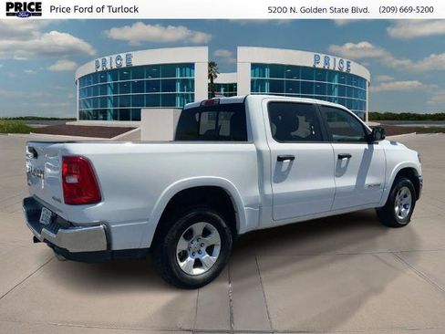 Used 2025 RAM 1500 Big Horn AWD/4WD image 5