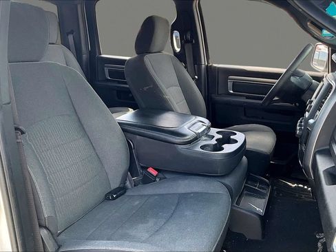 Used 2021 RAM 1500 Warlock w/ Warlock Decor Package AWD/4WD image 7