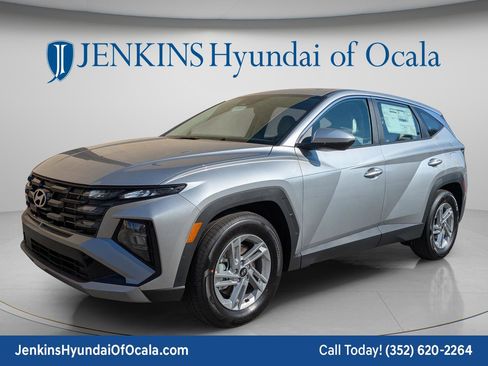 New 2026 Hyundai Tucson SE image 9