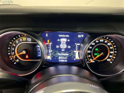 Used 2022 Jeep Wrangler Unlimited Sahara w/ Cold Weather Group image 24