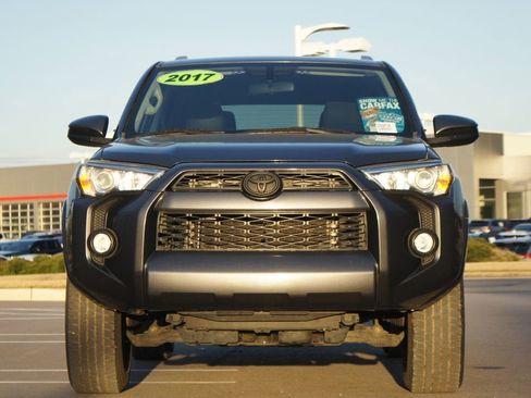 Used 2017 Toyota 4Runner SR5 image 15