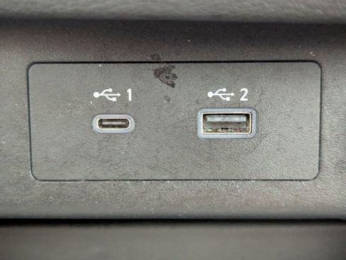 Used 2023 Nissan Rogue SV image 20