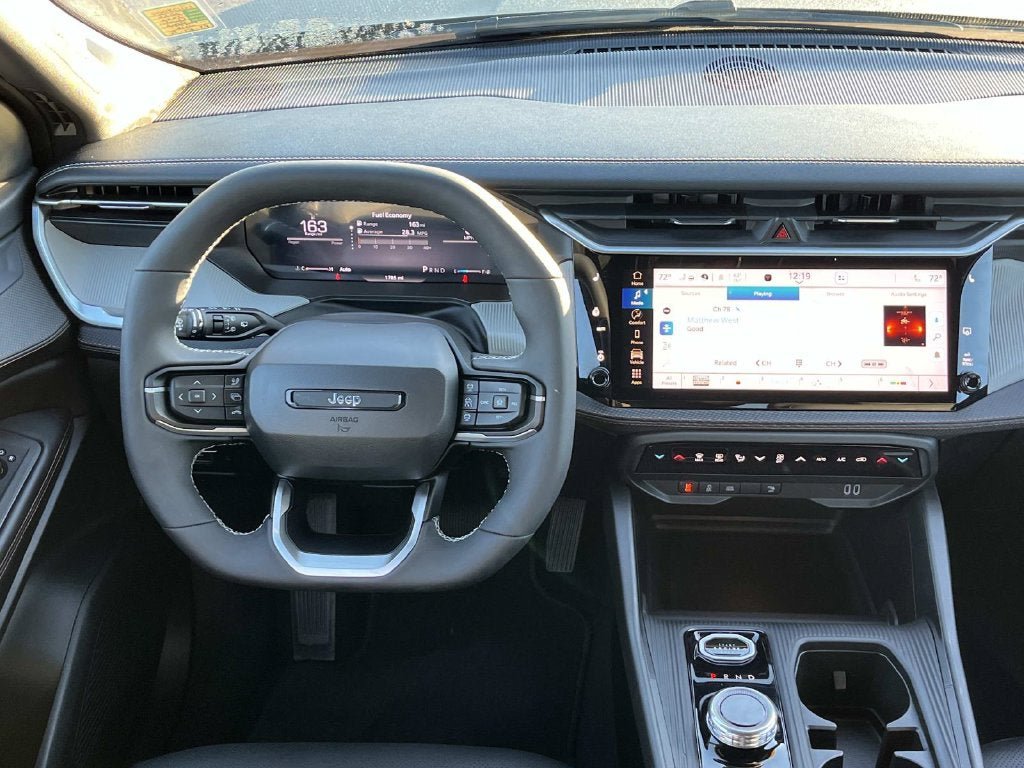 Used 2026 Jeep Cherokee Limited AWD/4WD image 10