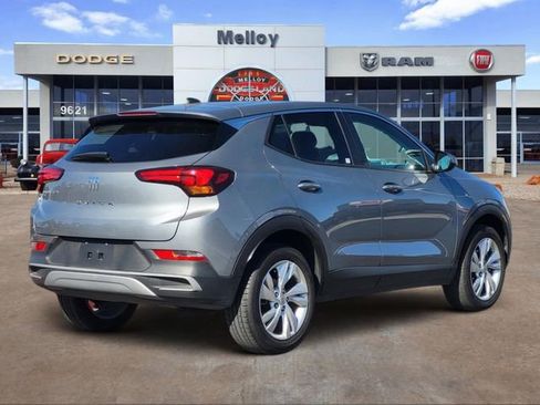 Used 2025 Buick Encore GX Preferred AWD/4WD image 8