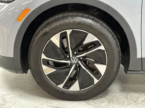 Used 2022 Volkswagen ID.4 Pro AWD/4WD image 25