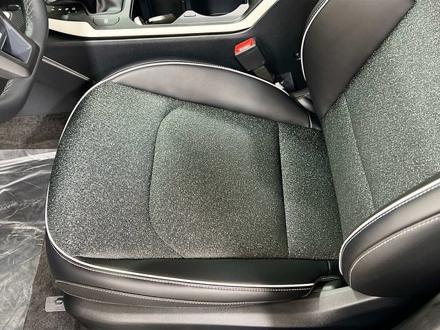 New 2025 Kia K4 GT-Line w/ GT-Line Sunroof Package FWD image 19