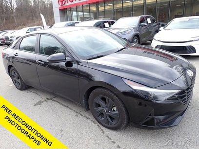 Used 2023 Hyundai Elantra SEL