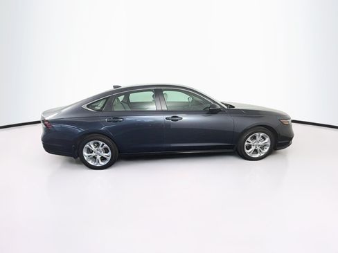 Used 2025 Honda Accord LX image 10
