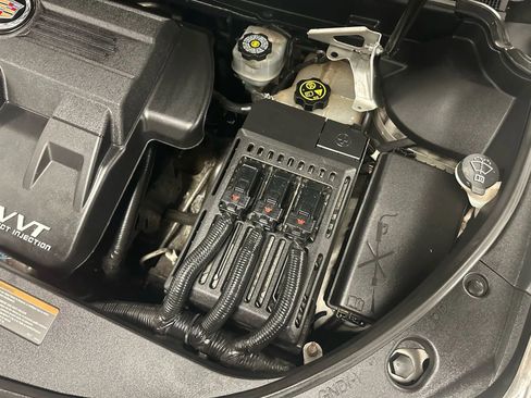 Used 2015 Cadillac SRX Luxury w/ Driver Awareness Package image 74