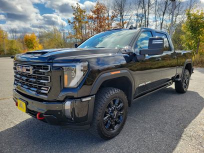 Used 2024 GMC Sierra 2500 AT4 w/ AT4 Premium Plus Package