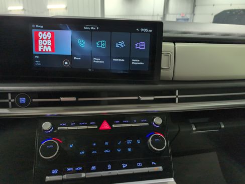 Used 2025 Hyundai Santa Fe SEL image 22