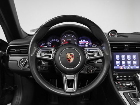 Used 2017 Porsche 911 Carrera S image 41