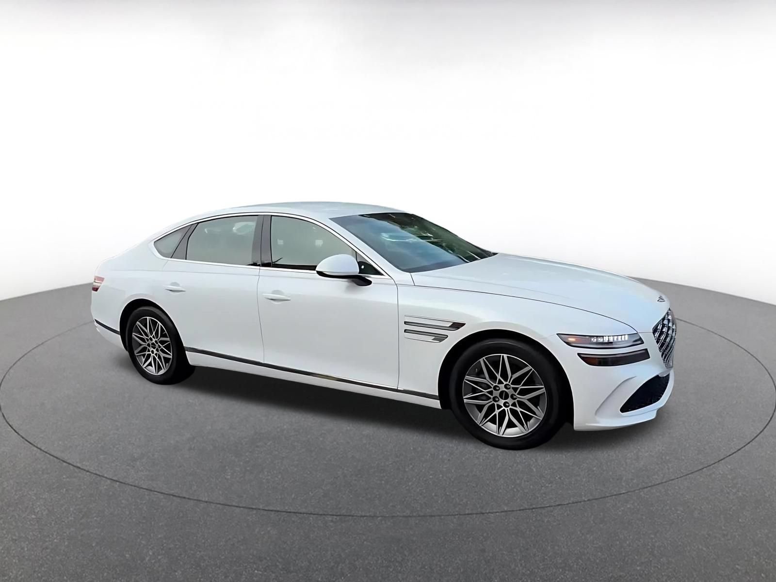 Used 2026 Genesis G80 2.5T AWD/4WD image 2