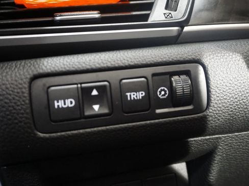 Used 2021 Honda Accord Touring image 17