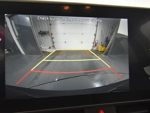 Certified 2023 Kia Sportage EX image 10