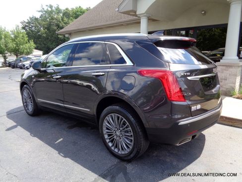 Used 2019 Cadillac XT5 Luxury w/ LPO, Radiant Package AWD/4WD image 4