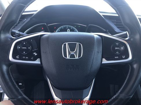 Used 2016 Honda Civic Touring image 13