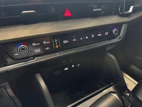 Used 2023 Kia Sportage X-Line w/ X-Line Premium Package AWD/4WD image 31