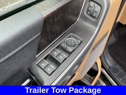 Used 2022 Ford F150 Lariat AWD/4WD image 11