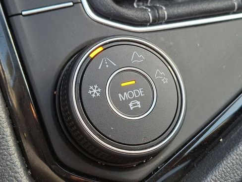 Certified 2023 Volkswagen Taos S image 21