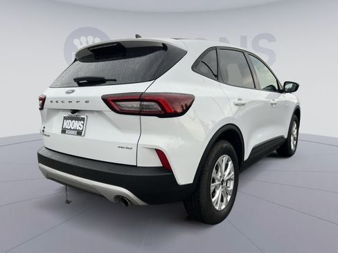 Used 2025 Ford Escape Active AWD/4WD image 7