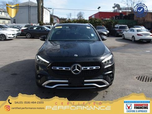 Used 2025 Mercedes-Benz GLA 250 4MATIC image 1