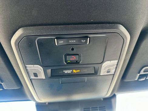 Used 2024 Toyota Tacoma SR5 RWD image 23