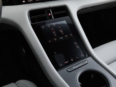Certified 2023 Porsche Taycan 4S AWD/4WD image 22