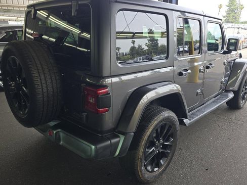 Used 2023 Jeep Wrangler Unlimited Sahara w/ Cold Weather Group image 4