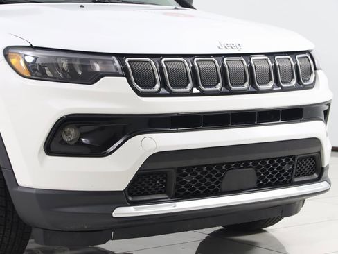 Used 2022 Jeep Compass Limited image 36