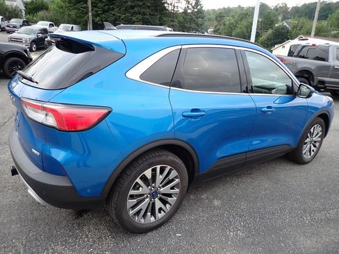 Used 2020 Ford Escape Titanium AWD/4WD image 8