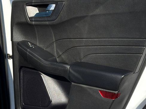 Used 2023 Ford Escape ST-Line image 23