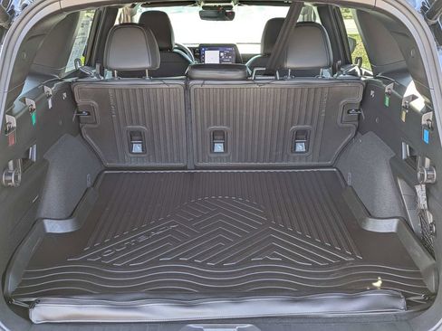 New 2026 Subaru Outback Limited AWD/4WD image 12