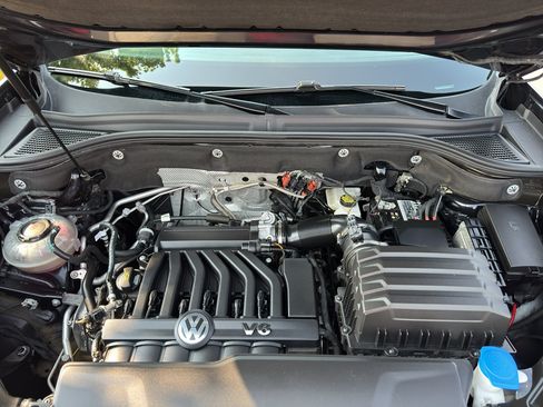 Used 2022 Volkswagen Atlas SEL Premium AWD/4WD image 19