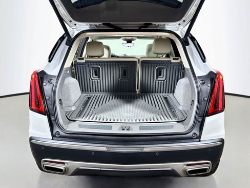 Used 2021 Cadillac XT5 Premium Luxury FWD image 26