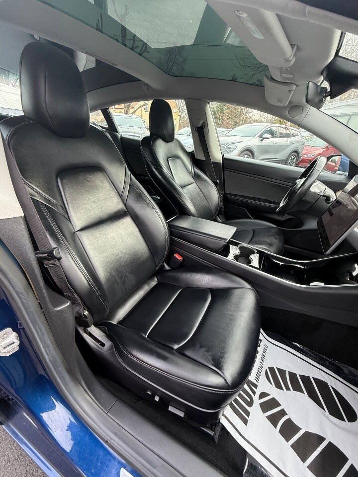 Used 2019 Tesla Model 3 Long Range RWD image 22