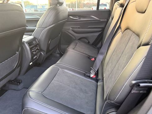 New 2025 Jeep Grand Cherokee Altitude RWD image 24